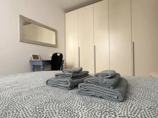 Ferienwohnung A Casa Di Pizz - Bilocale Con Parcheggio Privato Savona Exterior foto